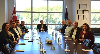 Vali Toraman'dan Çanakkale Ticaret Borsası'na ziyaret