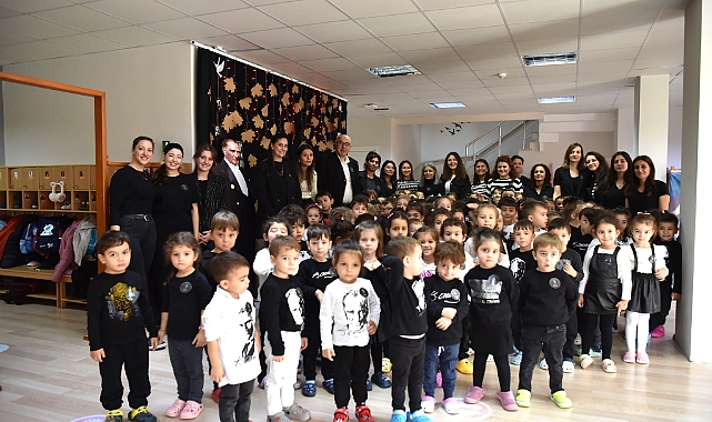 Ata&#039;m Kreş&#039;in minikleri Atatürk&#039;ü andı