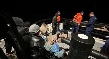 Ayvacık açıklarında 18 kaçak göçmen kurtarıldı