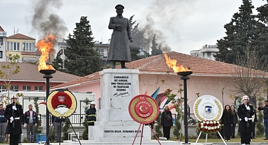 Çanakkale'de 09.05'te hayat durdu