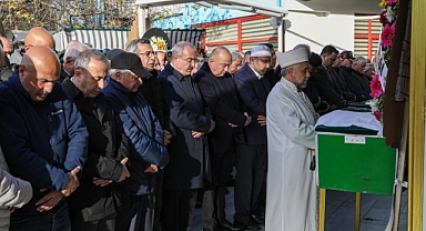 Cenk Açıkgöz hayatını kaybetti