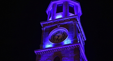 Diyabet farkındalığı için mavi ışık