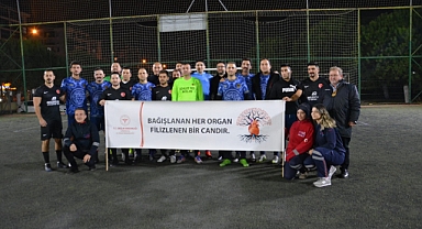 Futbol Turnuvası'nda anlamlı pankart