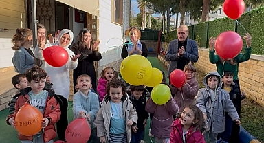 Lapseki Belediye Başkanı Öztürk miniklerle buluştu