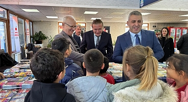 Lapseki Kitap Fuarı Kapılarını Açtı