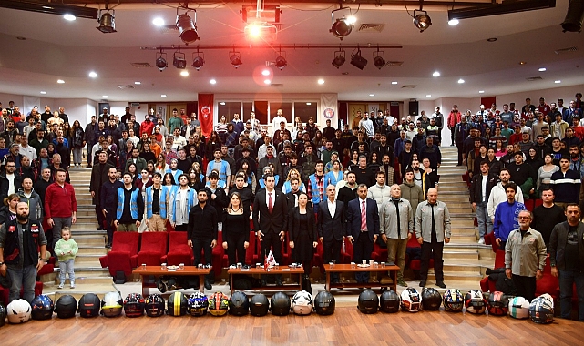 ÇOMÜ&#039;de Güvenli Sürüş Teori Eğitimi gerçekleştirildi