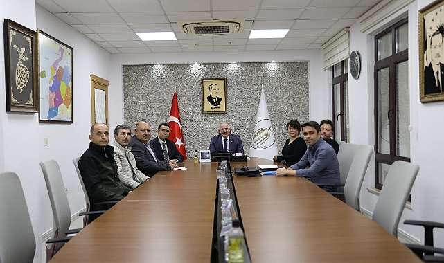 Vali Toraman muhtarlarla buluştu