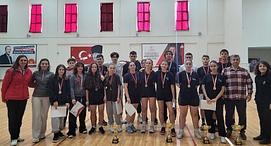 Badminton müsabakaları sona erdi