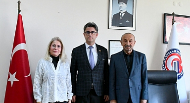 Tıp Fakültesi'nde devir teslim töreni