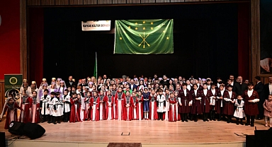 Biga'da kültür gecesi düzenlendi