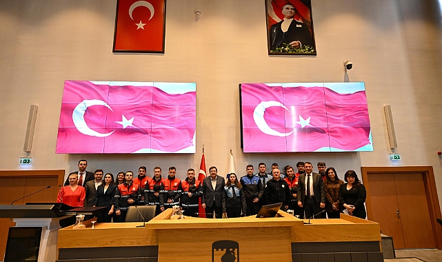 Çanakkale Belediyesi&#039;nde yemin töreni