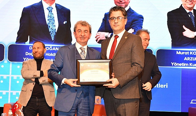 Gençler, &quot;Geçmişin İzinde Geleceğini Keşfediyor&quot;