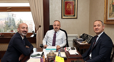 Türkiye Maarif Vakfı Başkanı Özdil, Turan'ı ziyaret etti