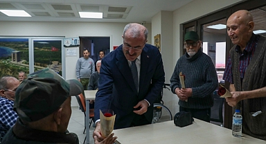 Vali Toraman'dan huzurevi ziyareti