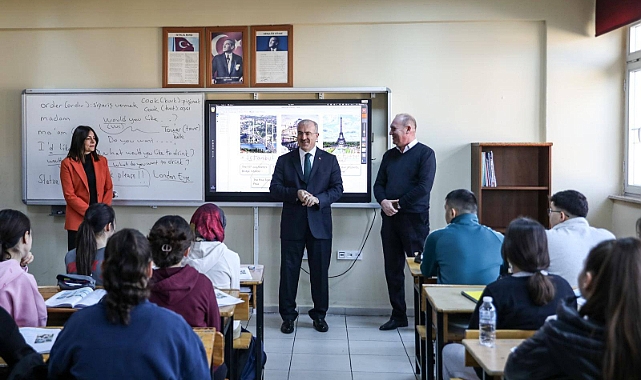 Vali Toraman&#039;dan okul ziyareti