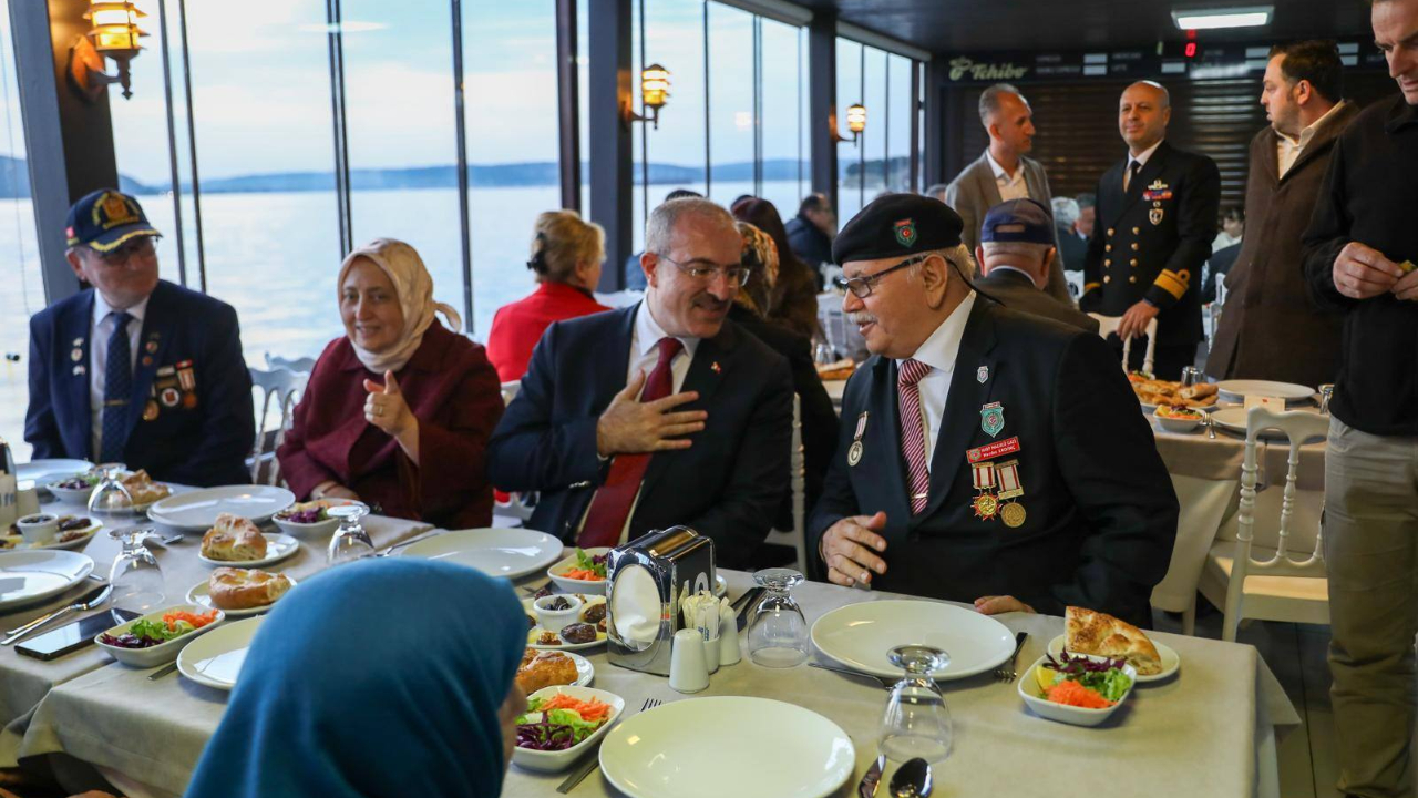 Boğaz ve Garnizon Komutanlığı’ndan iftar yemeği