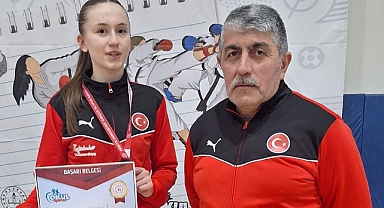 Çanakkale'ye madalyalarla döndüler