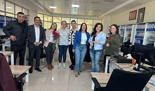 Öz Sağlık-İş Dünya Emekçi Kadınlar Gününü kutladı