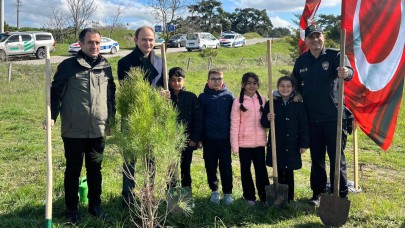 Ayvacık’ta fidan dikildi