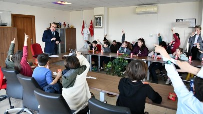 Başkan Arslan kolej öğrencileriyle buluştu
