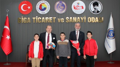 Başkan Doğan genç girişimcileri tebrik etti