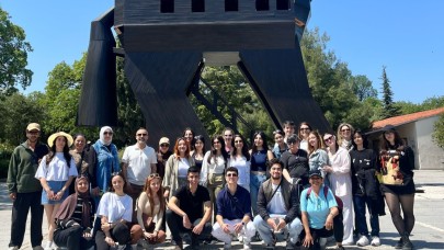 ÇOMÜ öğrencileri Troya Antik Kenti’ni gezdi