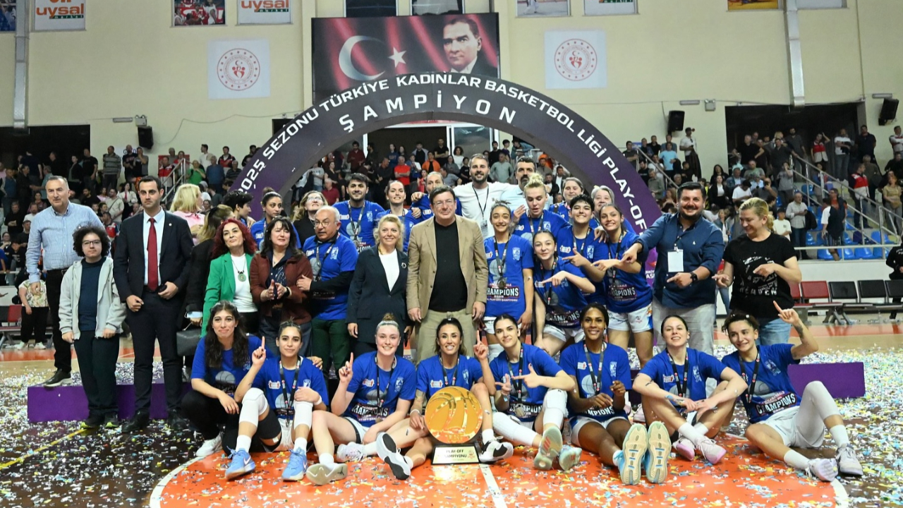 J&amp;M Çanakkale Belediyespor’da şampiyonluk coşkusu