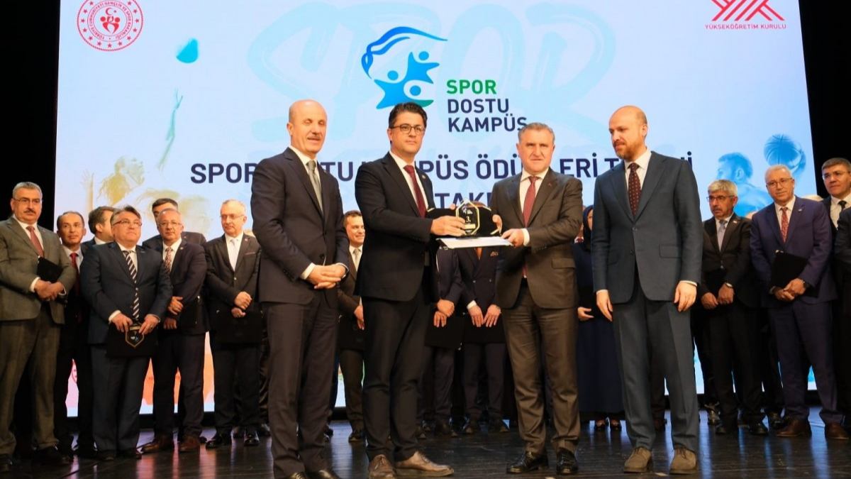 ÇOMÜ’ye “Spor Dostu Kampüs” ödülü! Türkiye genelinde ilk 3’te!