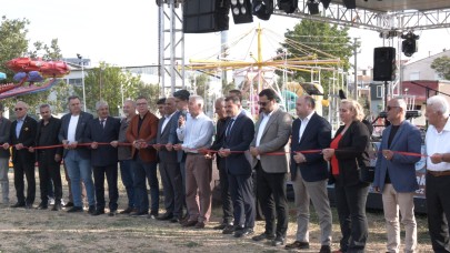 Van rüzgârı Kepez’de esiyor: Yöresel ürünler festivali yoğun ilgi görüyor