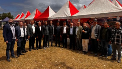 Bulgaristanlı konuklar Van kahvaltısına hayran kaldı