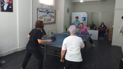 Masa Tenisi ve Satranç Turnuvası’na yoğun ilgi