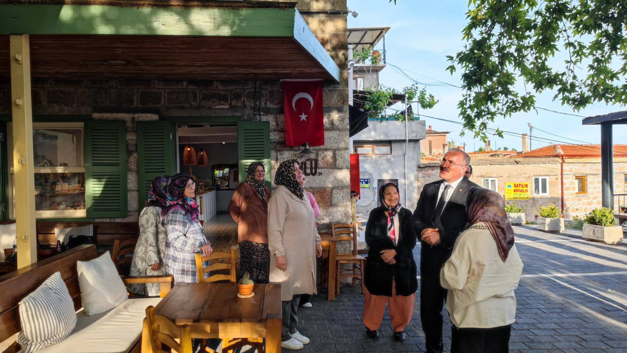 Vali Toraman’dan Kayalar Köyü ziyareti