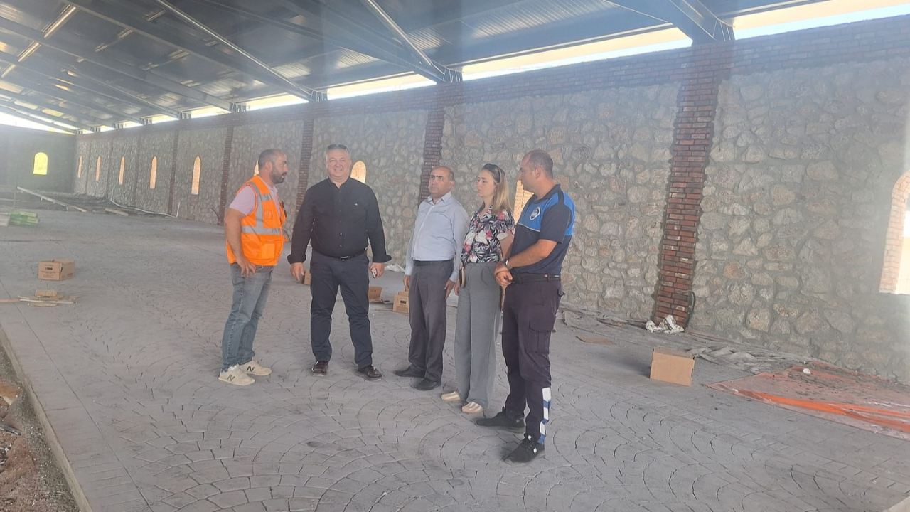 Başkan Oruçoğlu yatırımları inceliyor