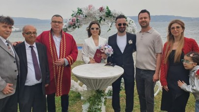 Başkan Arslan genç çiftin nikahını kıydı