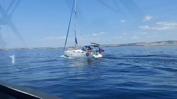 Yelkenli tekneye operasyon