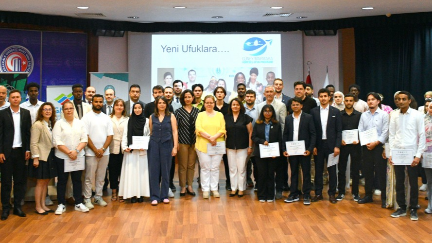 Öğrenciler sertifikalarını aldı