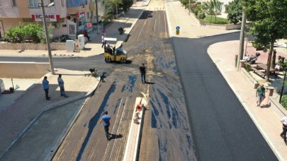 Barış Caddesi'nde asfalt çalışması