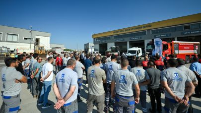 Çanakkale Belediyesi yeni hizmet araçlarını tanıttı