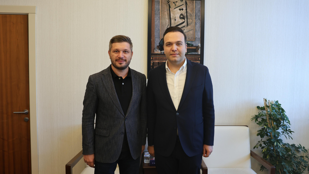 Alperen Uysal’a önemli görev!