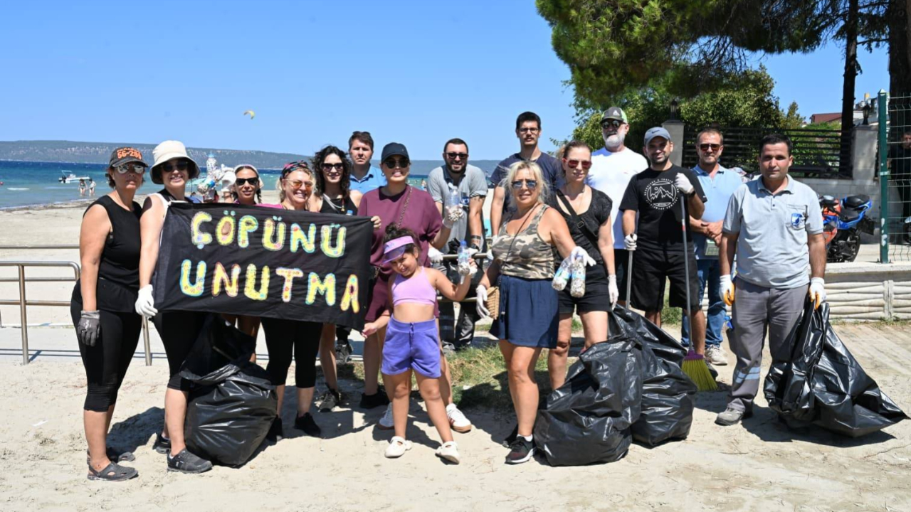 Güzelyalı’da umut ve dayanışma temizliği!