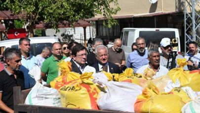 Çanakkale Belediyesi’nden üreticilere arpa desteği!