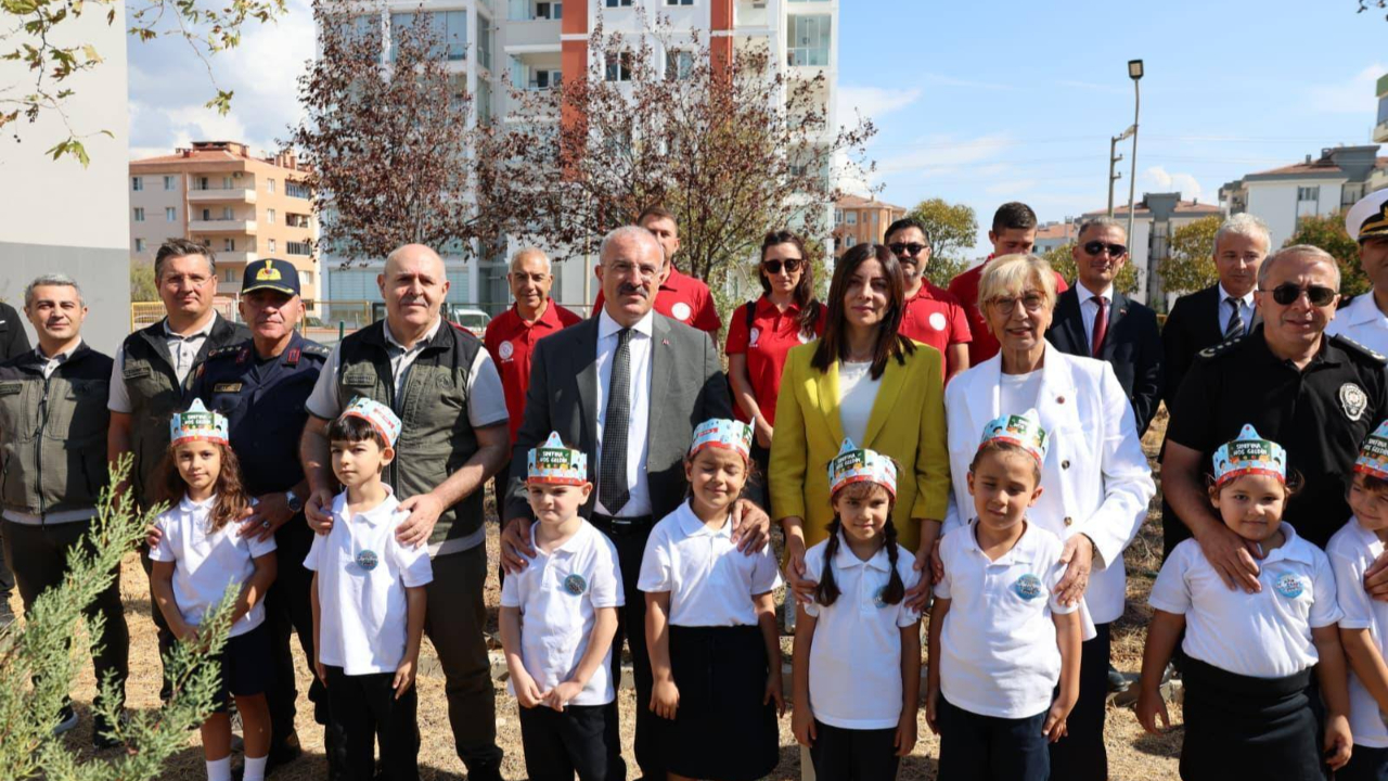 İlk ders zili çaldı