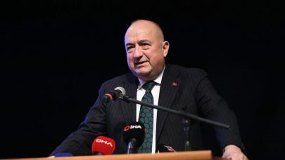 Gider; “Sokak çağrısı işgale karşı yapılır, mahkeme kararına karşı yapılmaz”