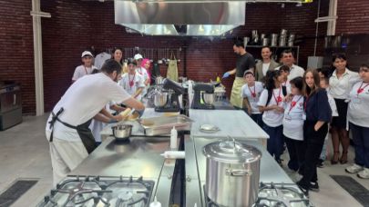 Dardanos Mutfak Akademisi’nde çocukları eğlendiren etkinlik