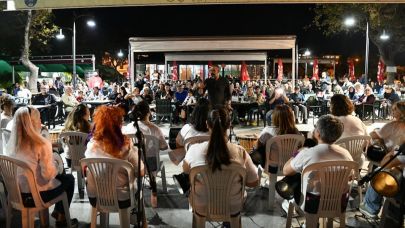 Kepez’de Ritim Grubu sahne aldı