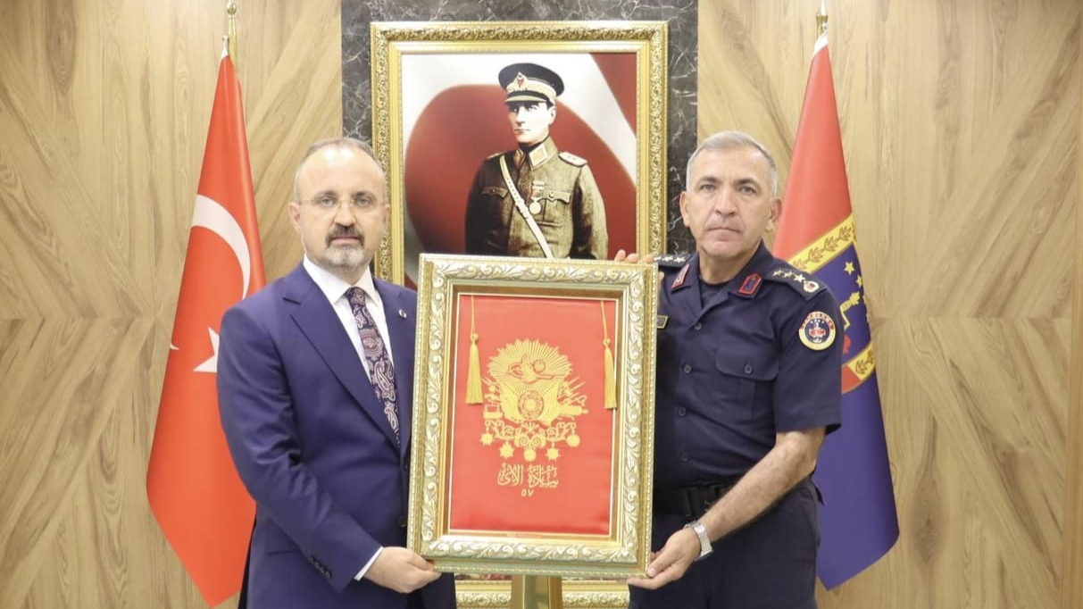 Bakan Yardımcısı Turan’dan İl Jandarma Komutanına ziyaret
