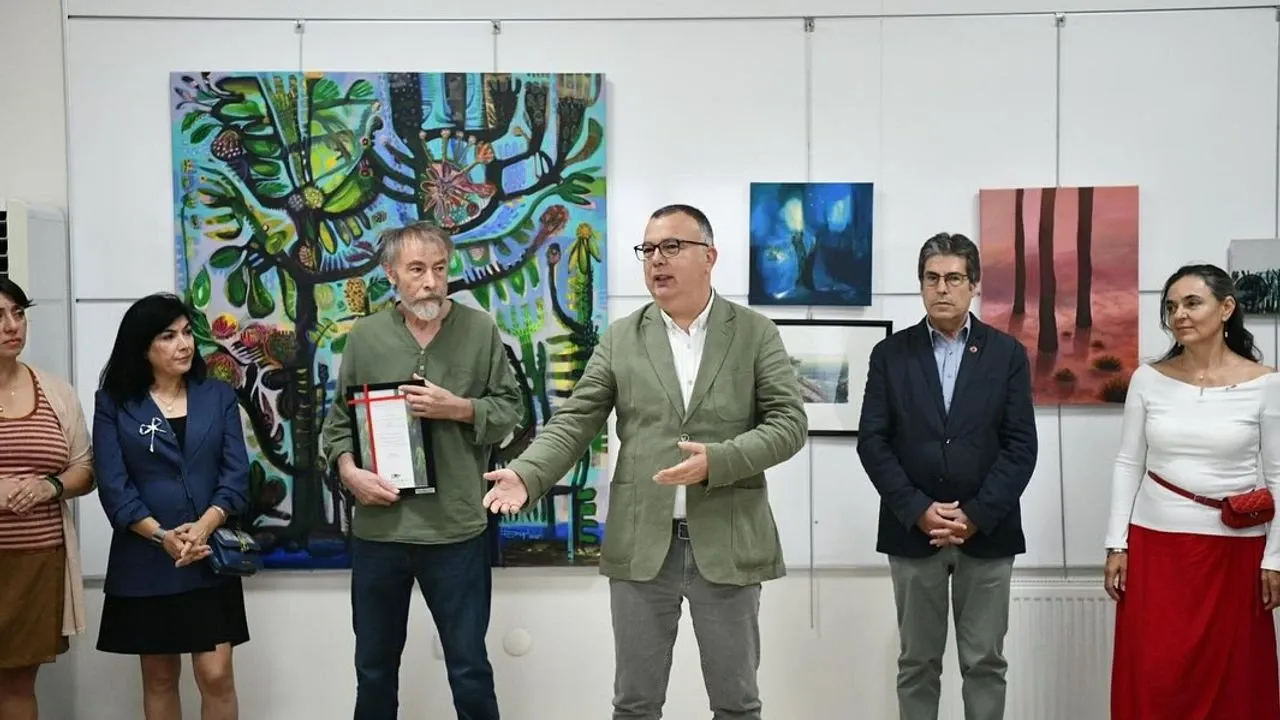 Doğayla Barışık sergisi ziyarete açıldı