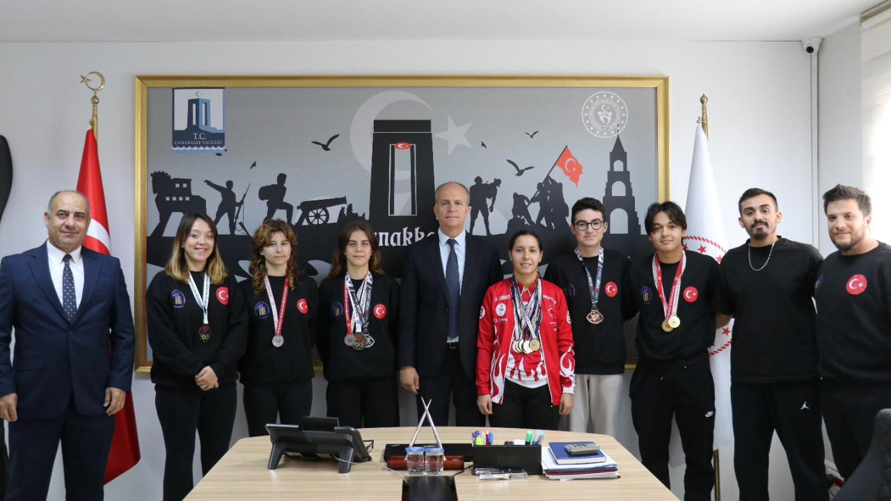 Başarılarıyla gururlandırdılar