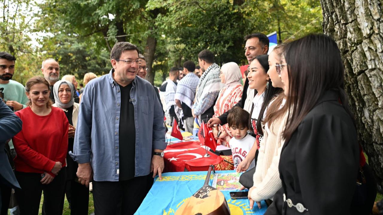 Genç Fest&#039;17 renkli etkinliklerle başladı