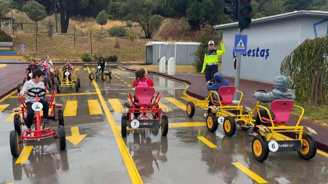 Jandarmadan trafik eğitimi
